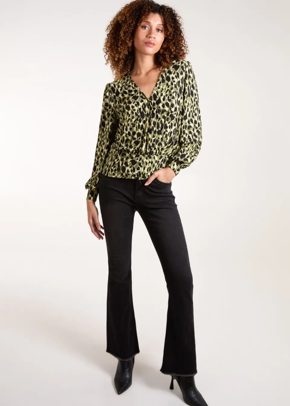 Tops>Blue Vanilla Khaki Wrap Front Geometric Deep Hem Band Top