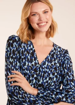 Tops>Blue Vanilla Leopard Print Wrap Front Geometric Deep Hem Band Top