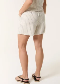 Shorts><noscript><img width=