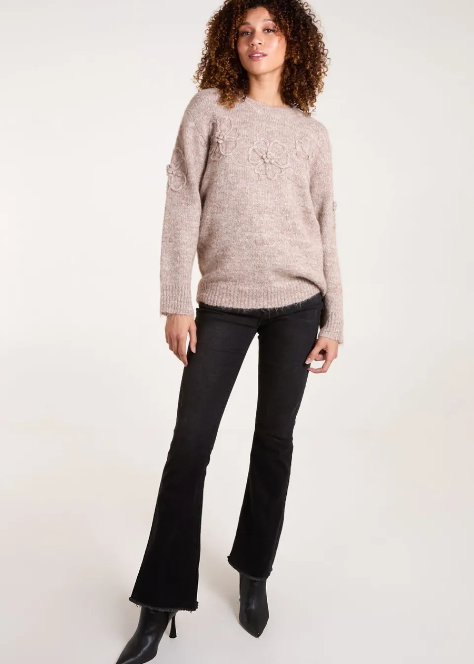 Knitwear>Blue Vanilla Mocha Knit Flower Embroidery Jumper