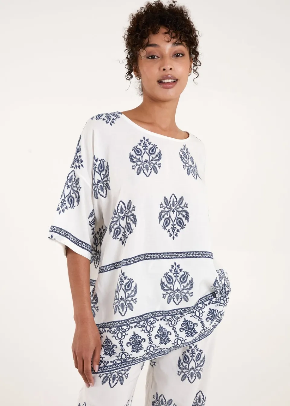 Tops>Blue Vanilla Navy Border Print Top