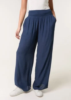 Trousers><noscript><img width=