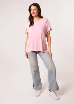 T-Shirts><noscript><img width=
