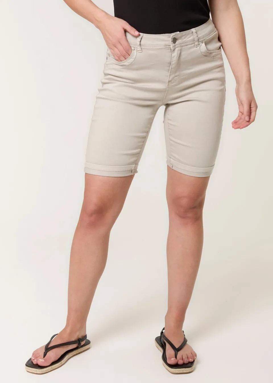 Shorts>Blue Vanilla Sand Denim Knee Length Shorts