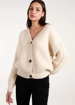 Knitwear><noscript><img width=