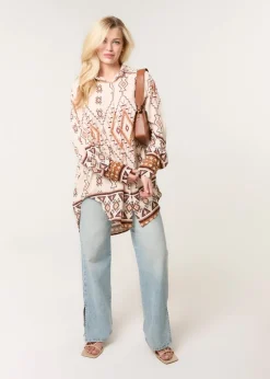 Tops>Blue Vanilla Stone Shirt With Geometric Print