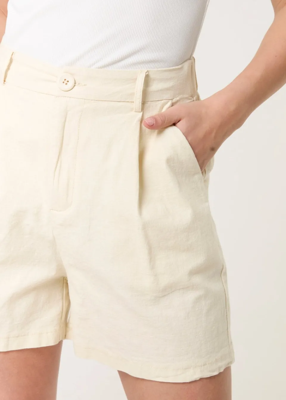 Shorts>Blue Vanilla Stone Shorts With Pleated Design