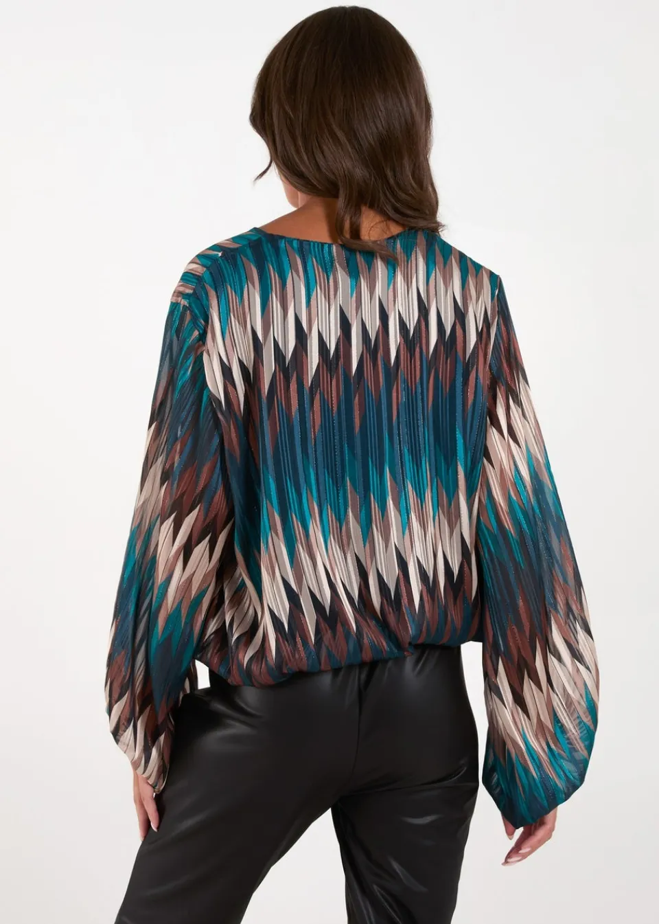 Blouses & Shirts>Blue Vanilla Teal Chevron V Neck Blouse