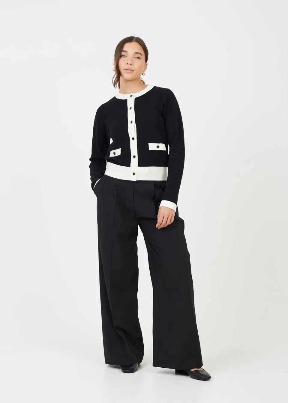 Tops>Brave Soul Black Classic Round Neck Cardigan