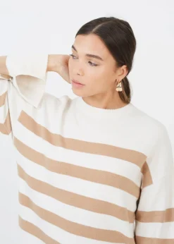 Knitwear><noscript><img width=