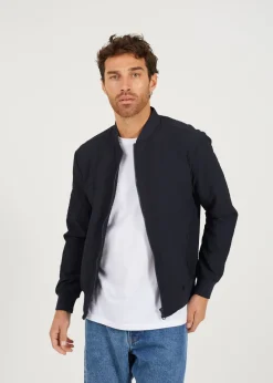 Coats & Jackets><noscript><img width=
