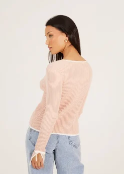 Knitwear><noscript><img width=