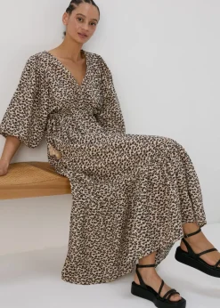 Dresses>Papaya Brown Animal Print Dress