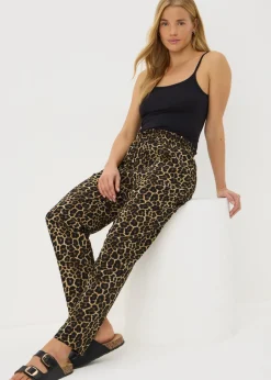 Trousers><noscript><img width=