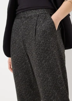 Trousers><noscript><img width=