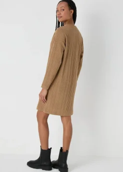 Knitwear><noscript><img width=