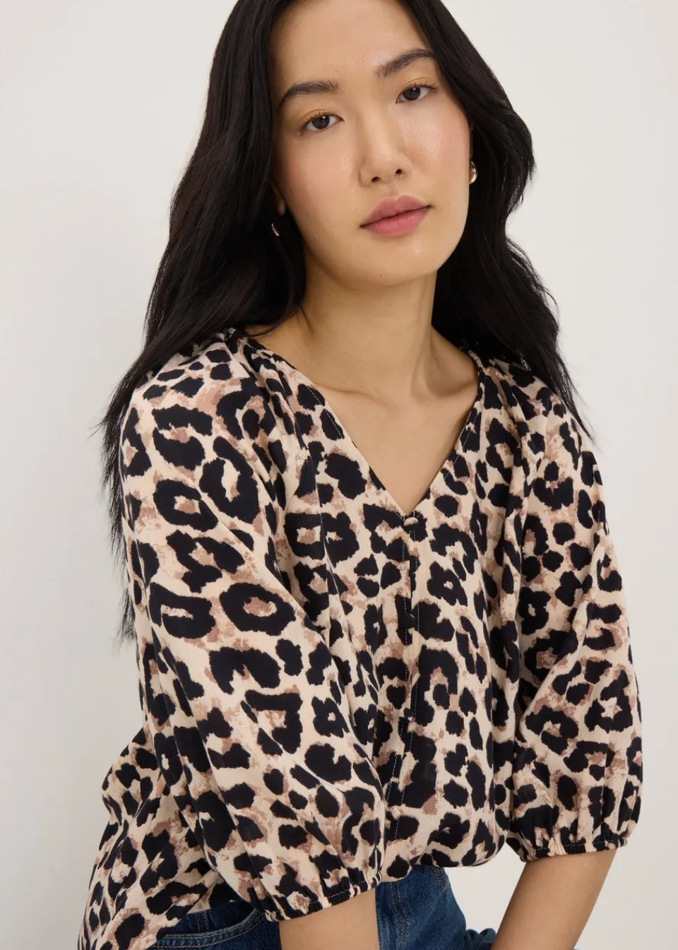 Tops>Papaya Brown Leopard Print Tea Blouse
