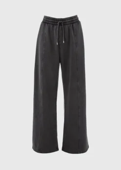 Trousers><noscript><img width=