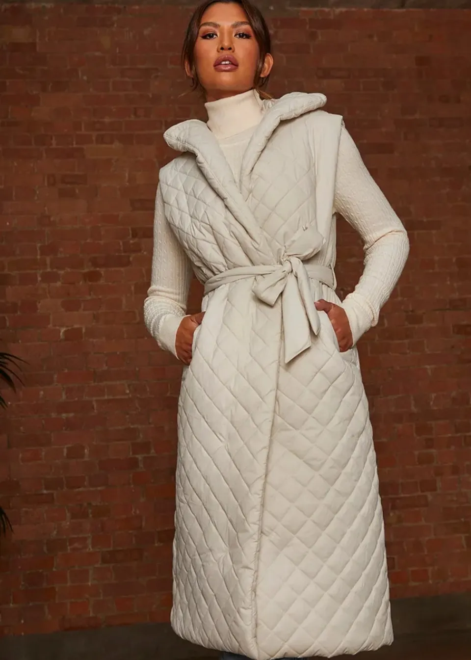 Coats & Jackets>Chi Chi London Cream Diamond Quilted Longline Belted Gilet