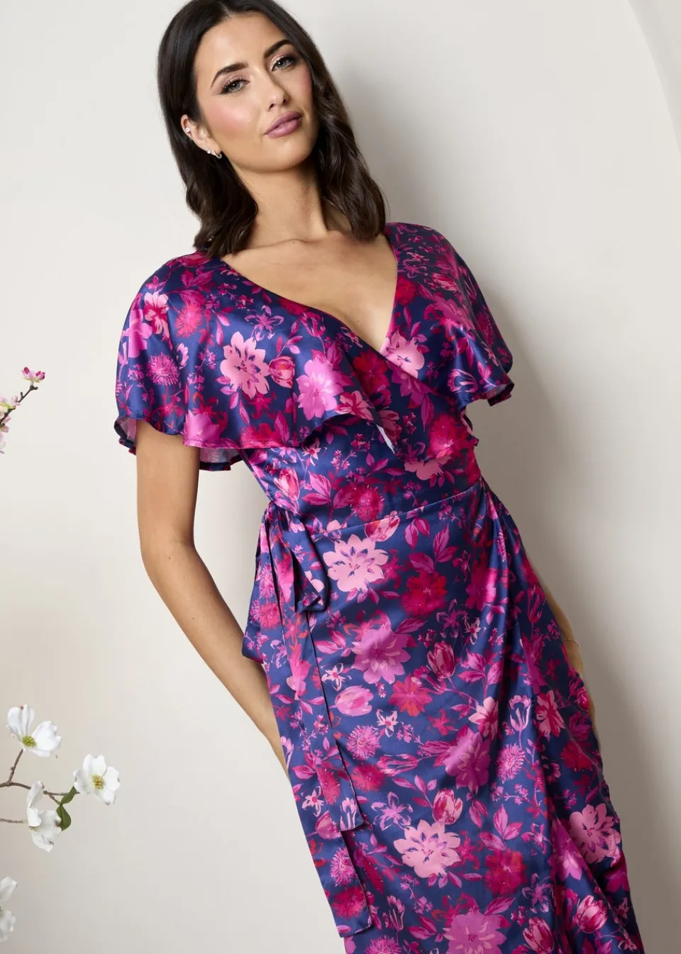 Dresses>Chi Chi London Multi V Neck Floral Wrap Midi Dress
