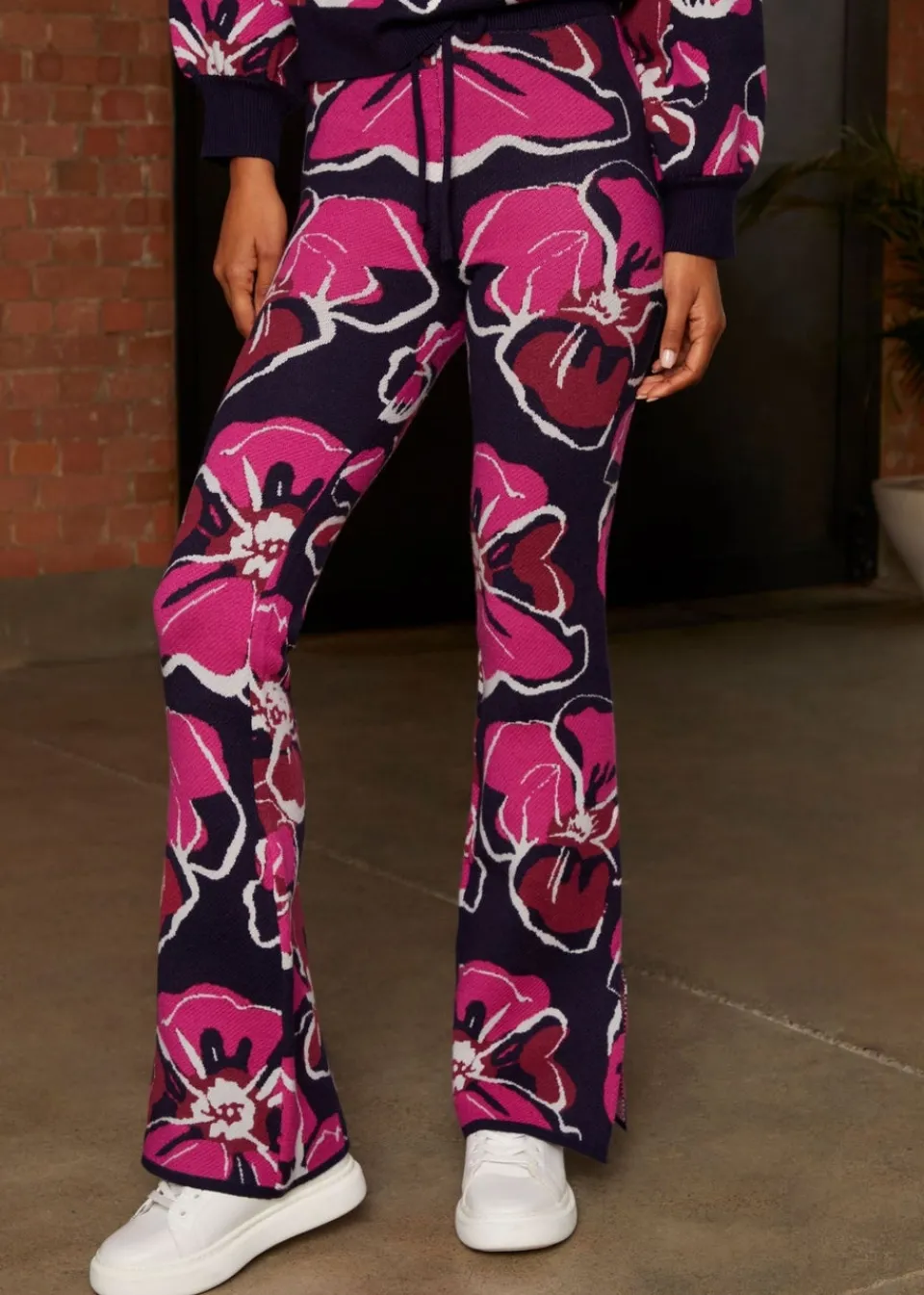 Trousers>Chi Chi London Navy Abstract Floral Wide Leg Trousers