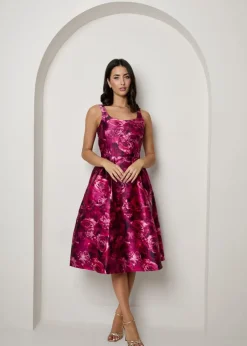 Dresses>Chi Chi London Purple Plus Size Sleeveless Floral Fit and Flare Midi Dress