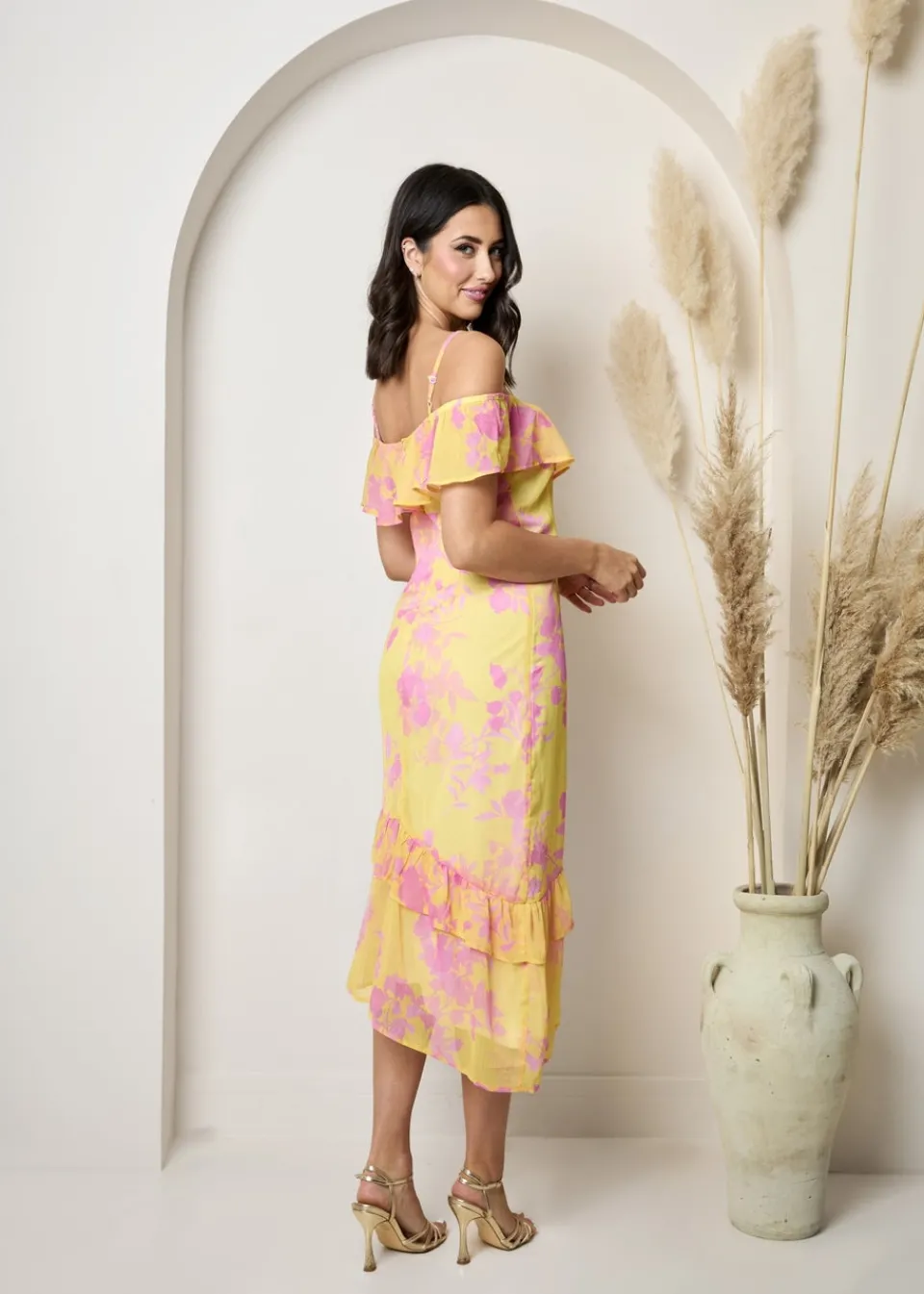Dresses>Chi Chi London Yellow Off The Shoulder Frill Detail Midi Dress