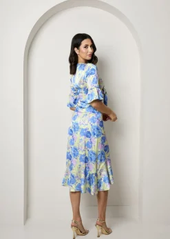 Dresses>Chi Chi London Yellow Short Sleeve Tie Front Floral Midi Dress