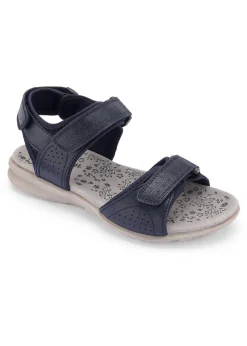Footwear><noscript><img width=