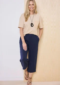 Trousers><noscript><img width=