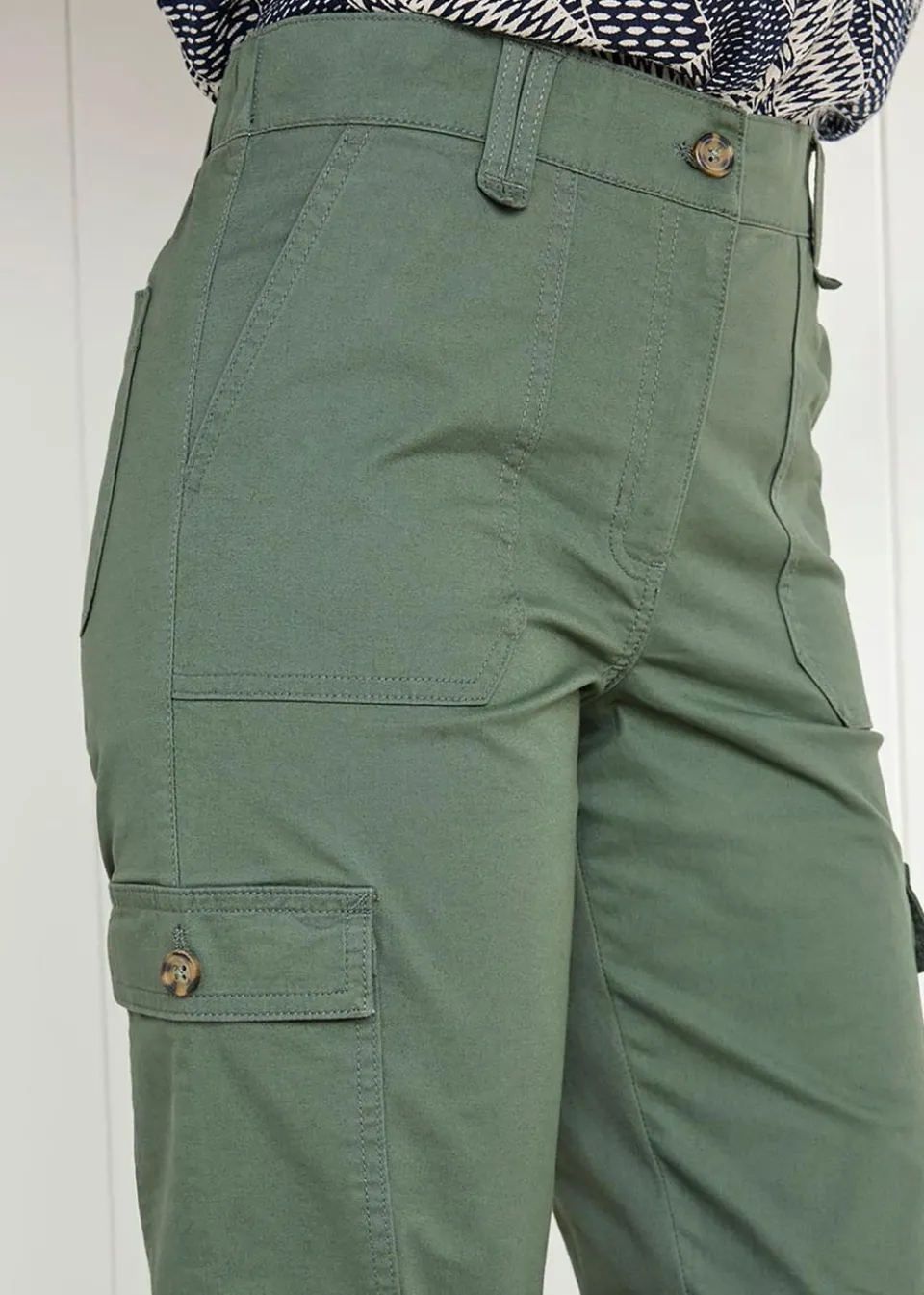 Trousers>Cotton Traders Forest Green Straight-Leg Cargo Trousers