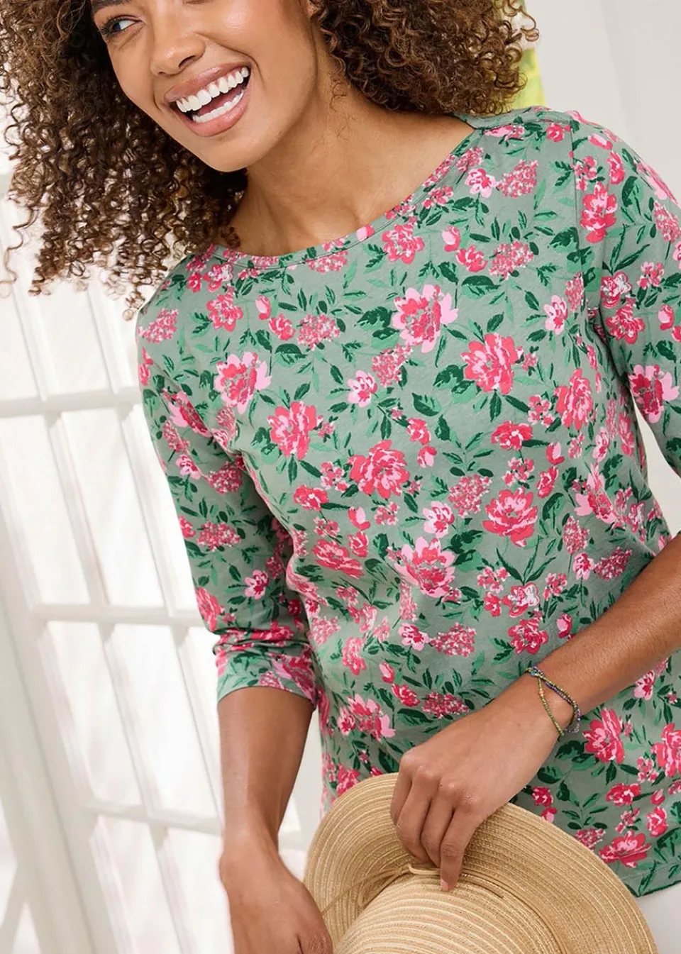 T-Shirts>Cotton Traders Green 3/4 Sleeve Boat Neck Printed Top