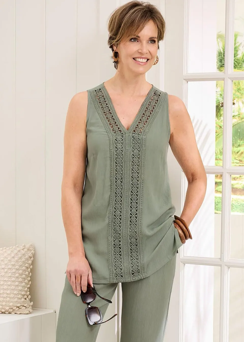 Tops>Cotton Traders Grey Green Lace Trim Crinkle Vest