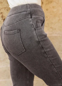Jeans & Jeggings><noscript><img width=