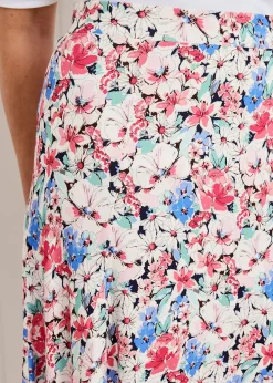 Skirts><noscript><img width=