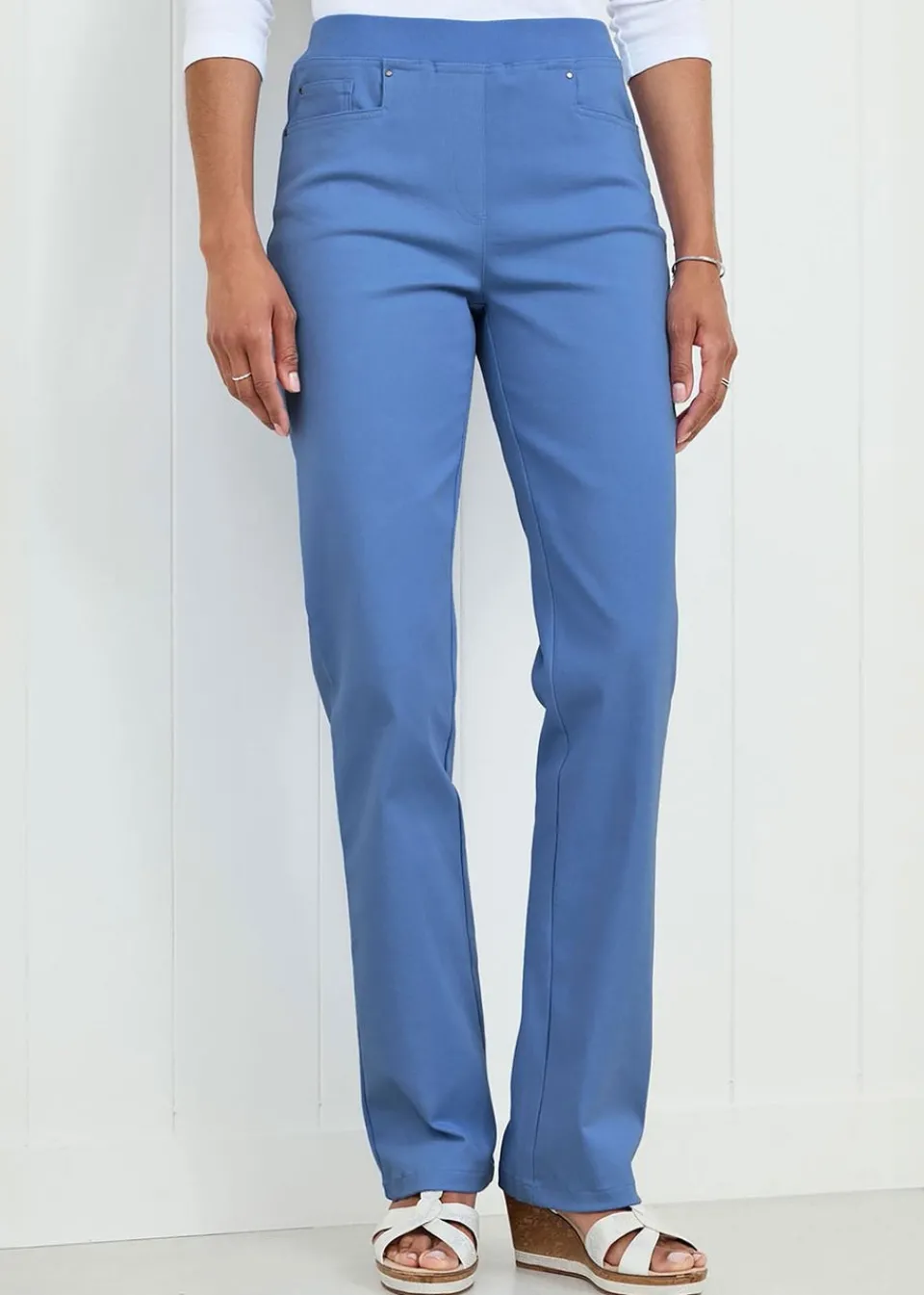 Jeans & Jeggings>Cotton Traders Lavender Premium Pull-On Twill Straight-Leg Jeans