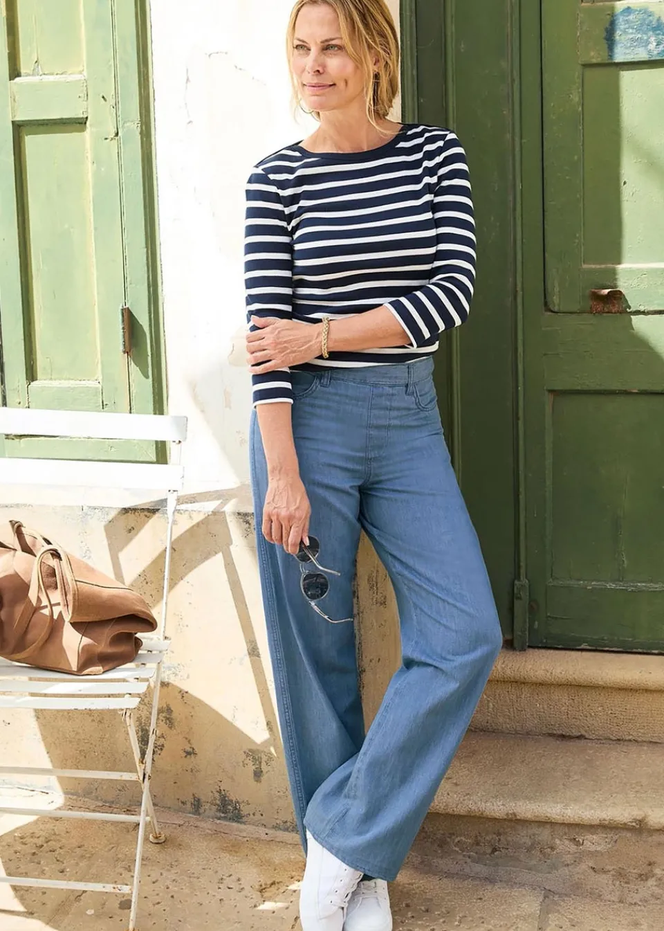 Trousers>Cotton Traders Light Blue Pull-On Wide-Leg Jeans