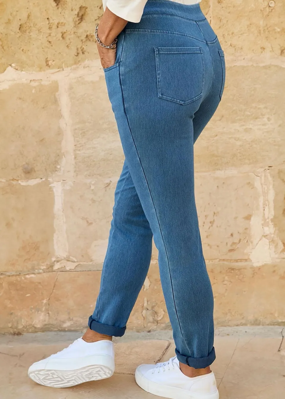 Trousers>Cotton Traders Light Blue Stretch Jersey Denim Slim-Fit Pull-On Jeggings