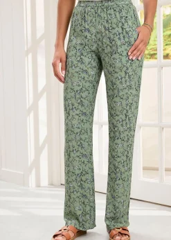 Trousers><noscript><img width=