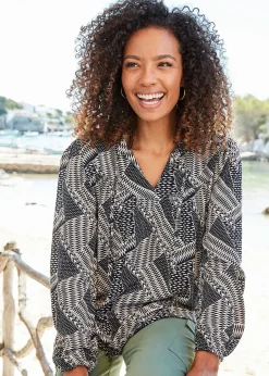 Tops>Cotton Traders Navy Printed Crinkle Blouse