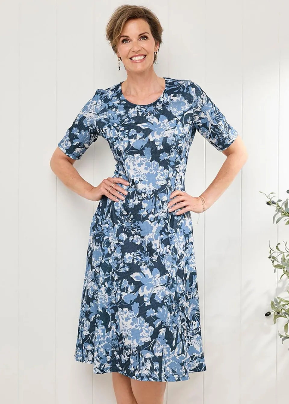 Dresses>Cotton Traders Navy Textured Jersey Midi Dress