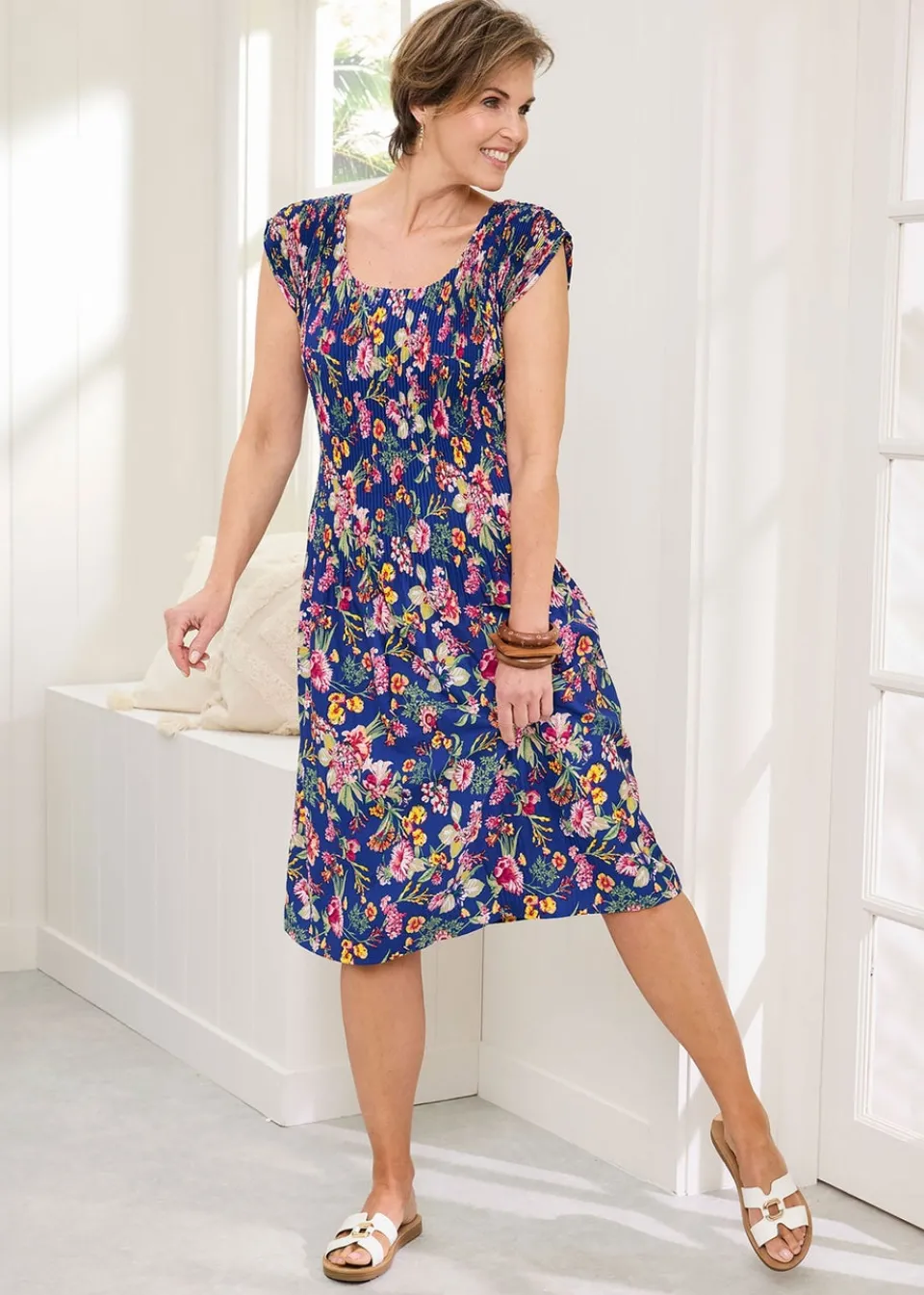 Dresses>Cotton Traders Pale Blue Floral Crinkle Midi Dress