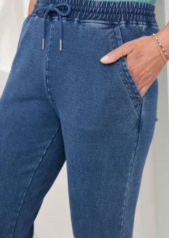 Trousers><noscript><img width=