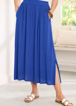 Skirts><noscript><img width=