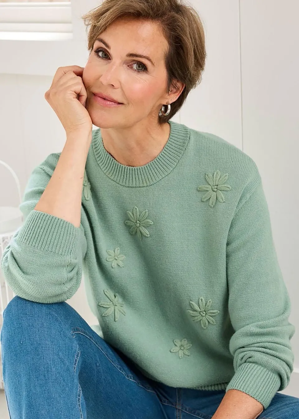 Tops>Cotton Traders Pastel Green Embroidered Jumper
