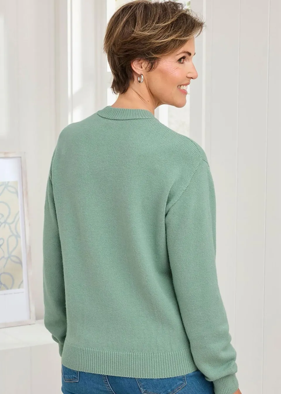 Tops>Cotton Traders Pastel Green Embroidered Jumper