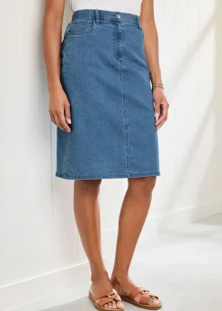 Skirts><noscript><img width=