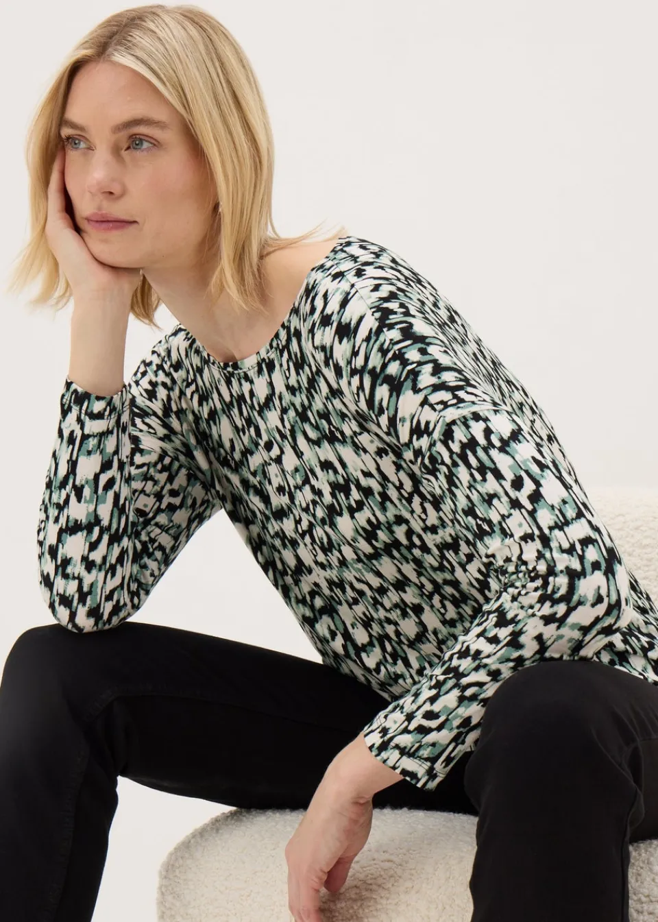 T-Shirts>Papaya Cream Abstract Long Sleeve Top