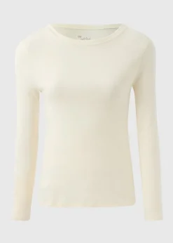 T-Shirts><noscript><img width=