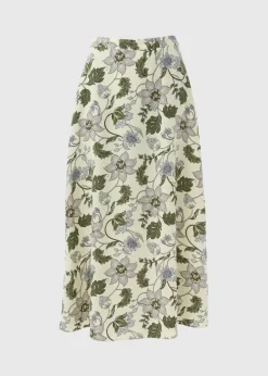 Skirts><noscript><img width=